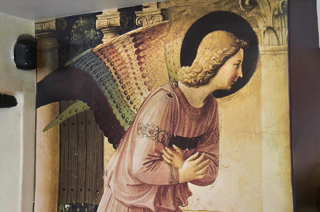 פרום The Archangel,Restaurant & Bar With Rooms מראה חיצוני תמונה
